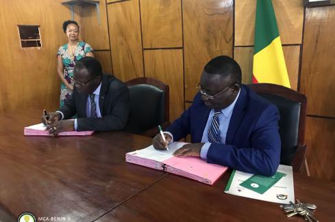 Cérémonie de signature des  Accords de mise en œuvre du Programme du MCA-Bénin II avec les  communes  de  Porto-Novo   et  Sèmè-Podji