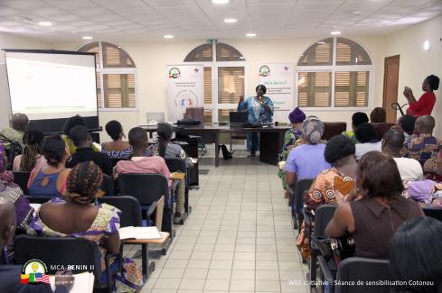 MCA-Bénin II organise une campagne d’information et de sensibilisation sur la WEE Initiative dans les régions du Bénin